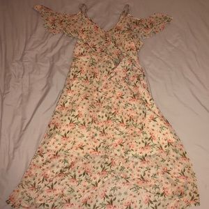 Xhilaration Medium Peach Floral Dress